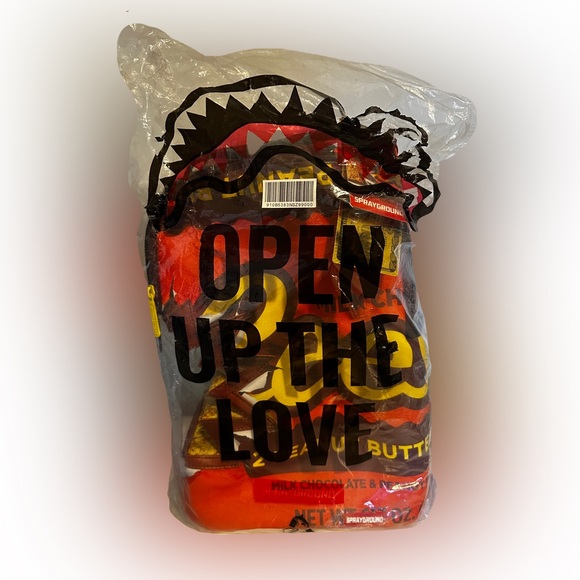 Spray ground Reese's Backpack - Picture 3 of 11